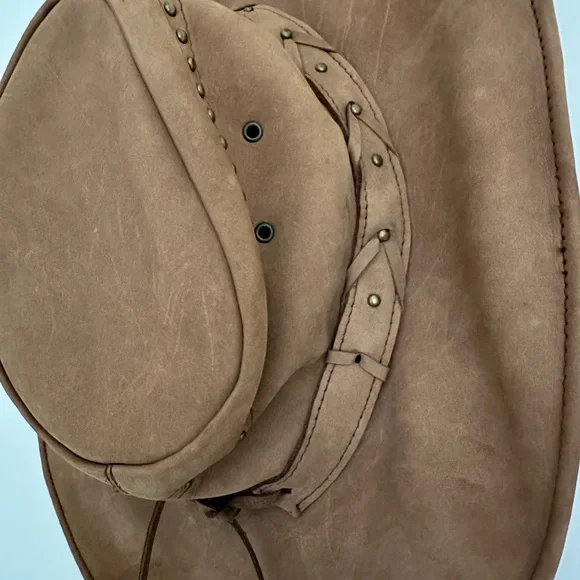 BULLHIDE | Genuine Leather Cowboy Hat - Picture 4 of 7